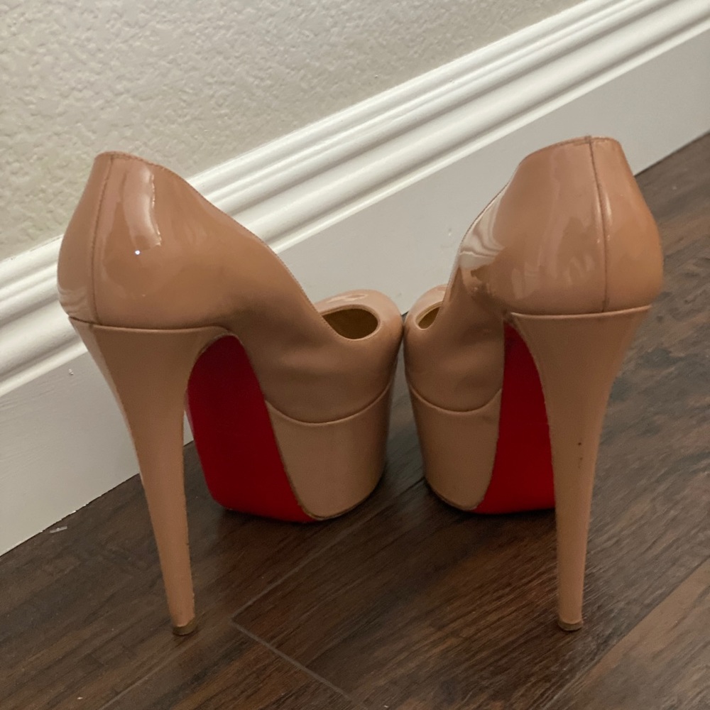 Platform pumps
